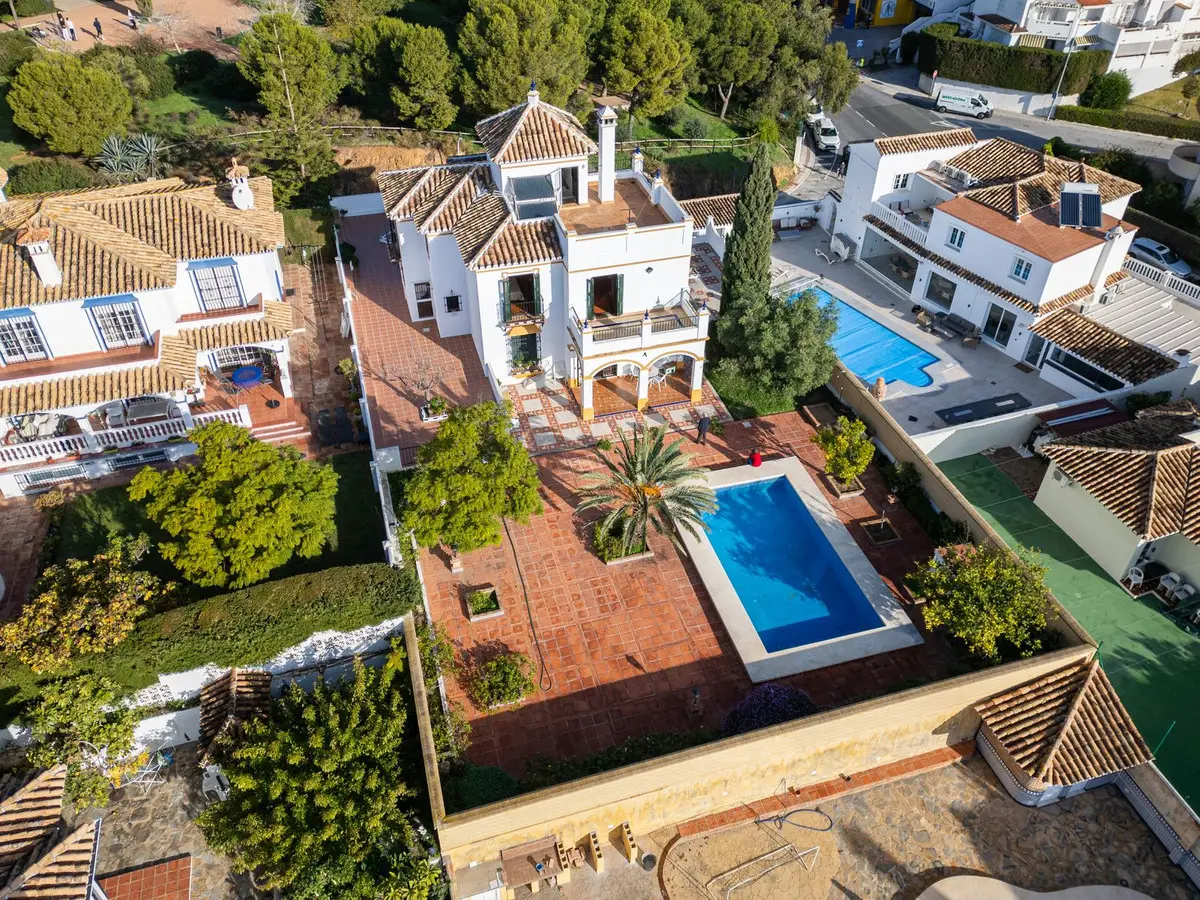 Freistehende Villa zum Verkauf in Arroyo de la Miel – Foto 1