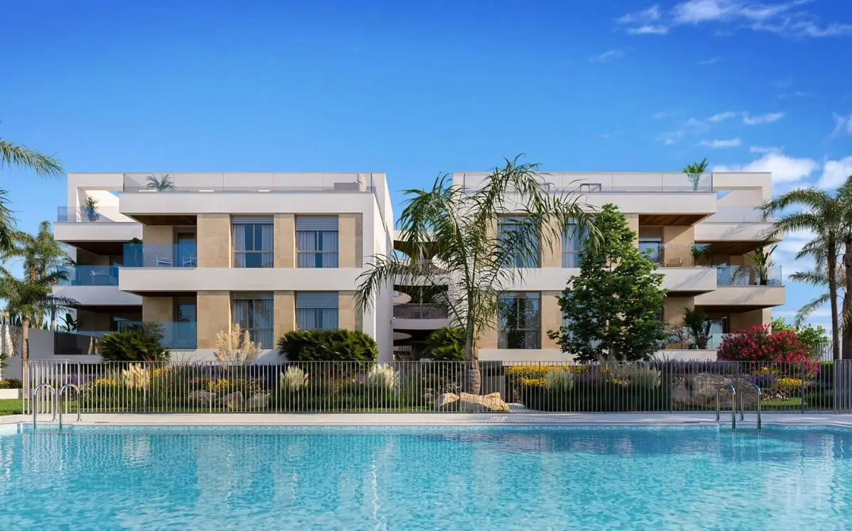 Middle Floor Apartment for sale in Elviria — photo 1