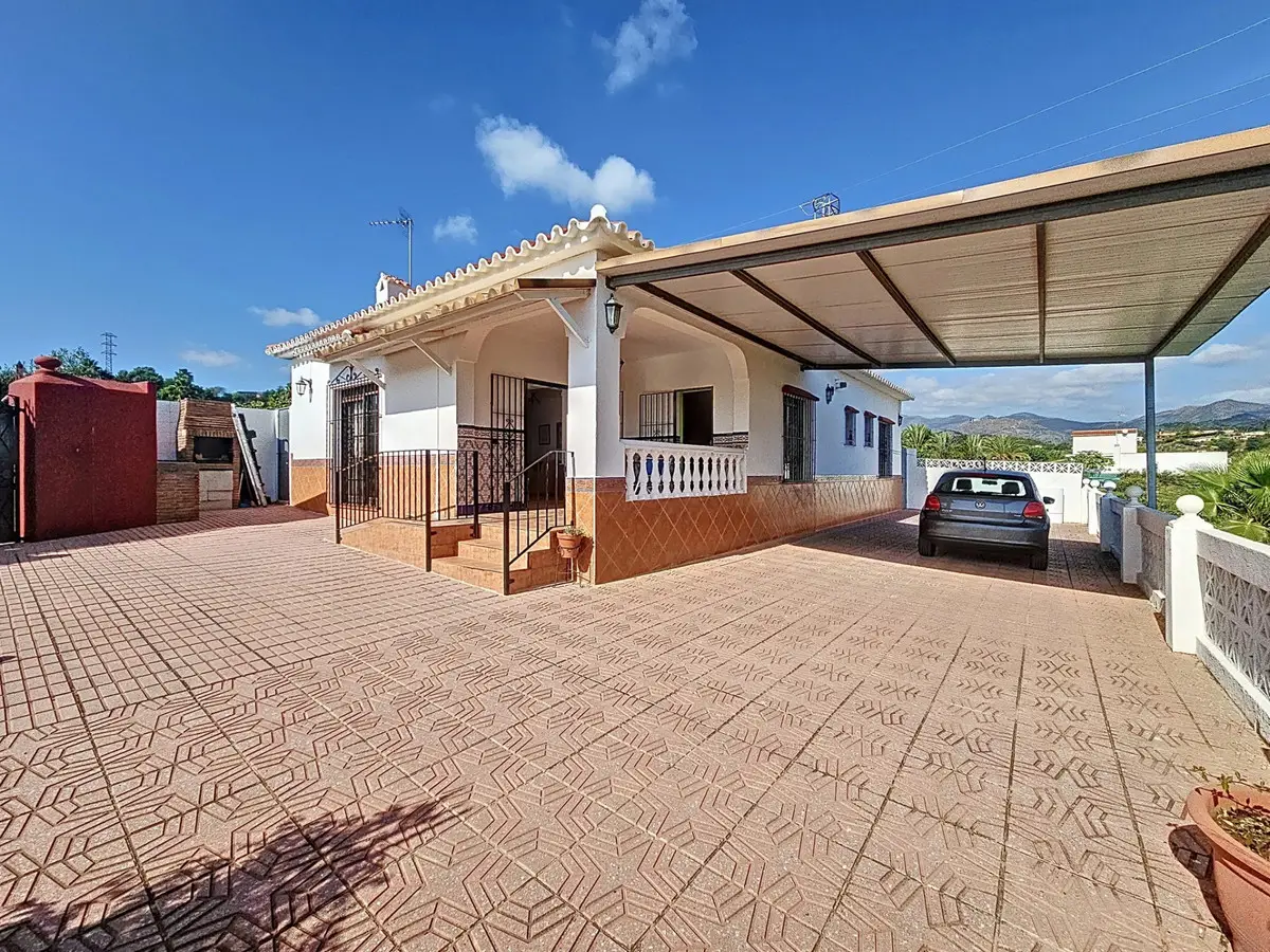 Finca - Cortijo for sale in El Padron — photo 1