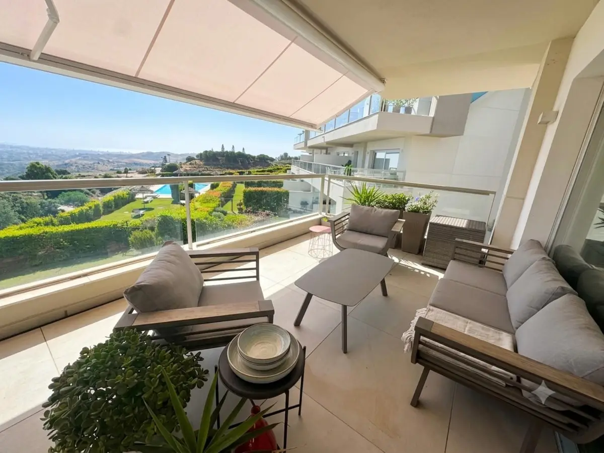 Middle Floor Apartment for sale in La Cala Golf — photo 1