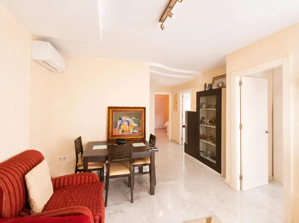 Middle Floor Apartment for sale in Bailen Miraflores — photo 1