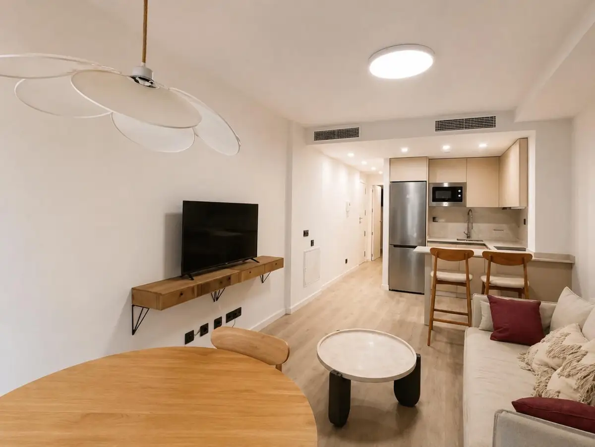 Middle Floor Apartment for sale in Conde de Ureña — photo 1