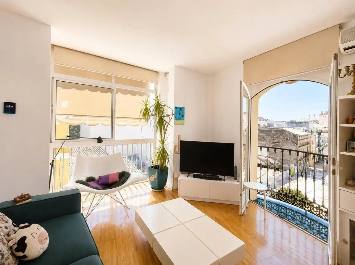 Top Floor Apartment for sale in Málaga Centro — photo 1