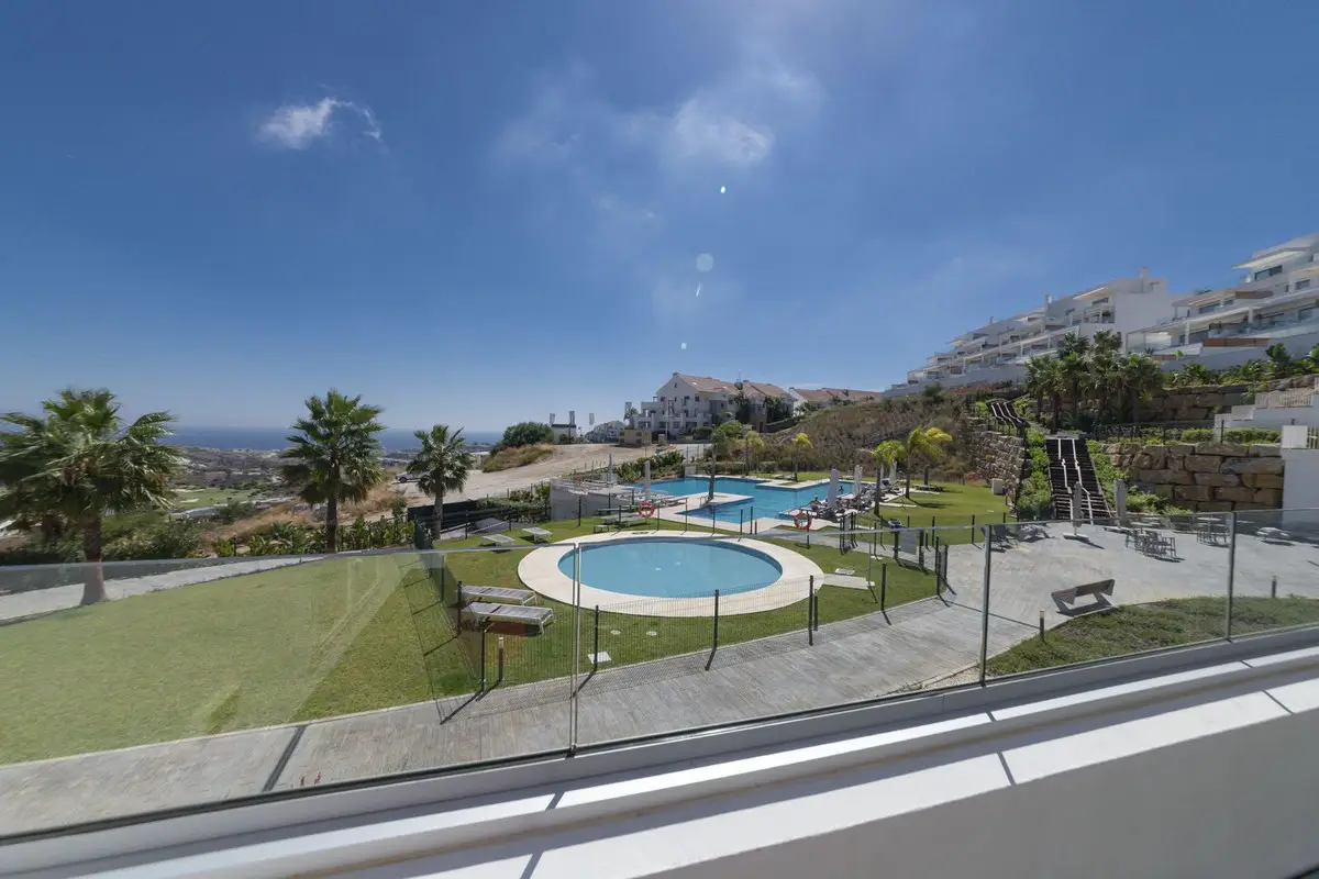 Ground Floor Apartment for sale in Calanova Golf — photo 1