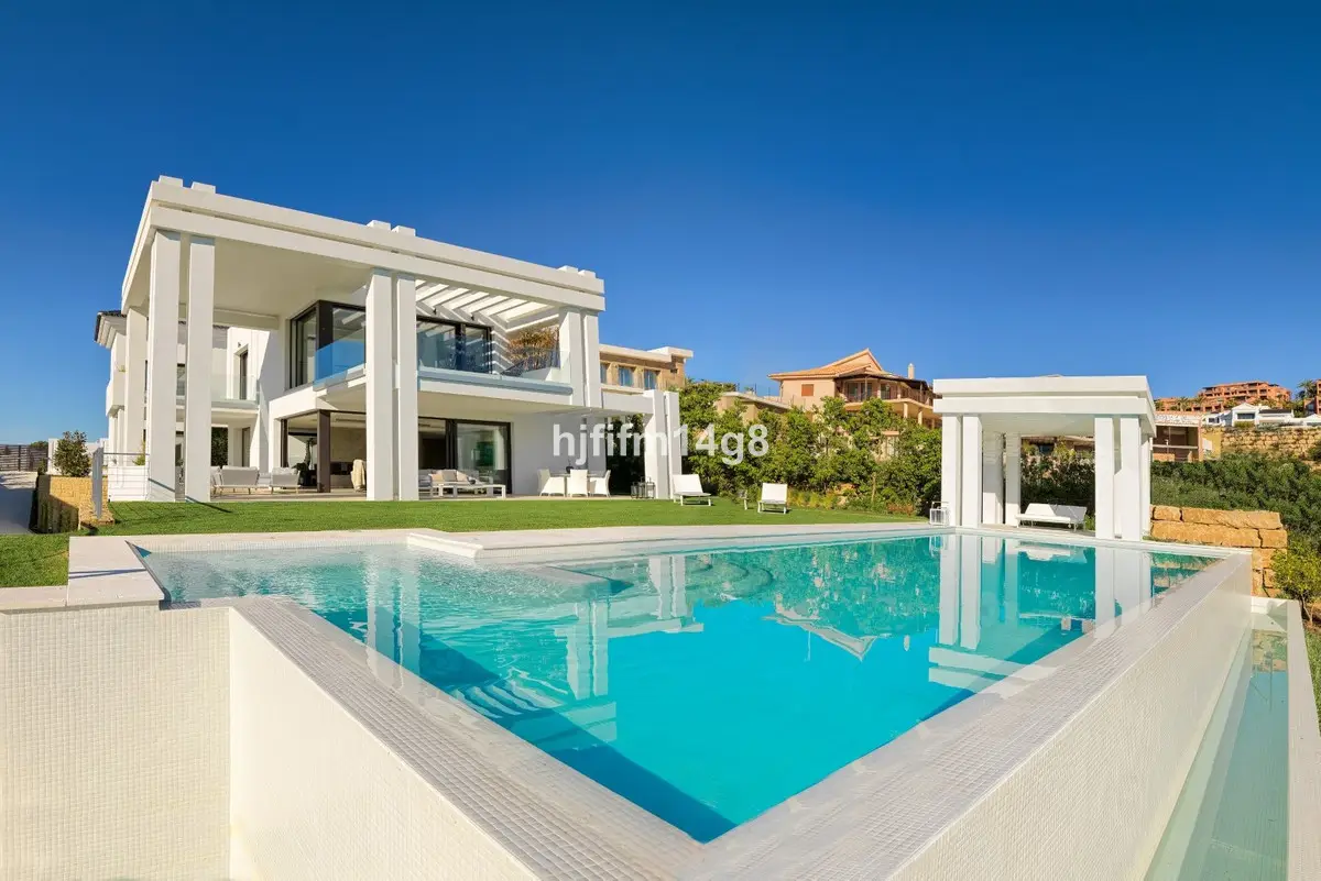 Detached Villa for sale in Los Flamingos — photo 1