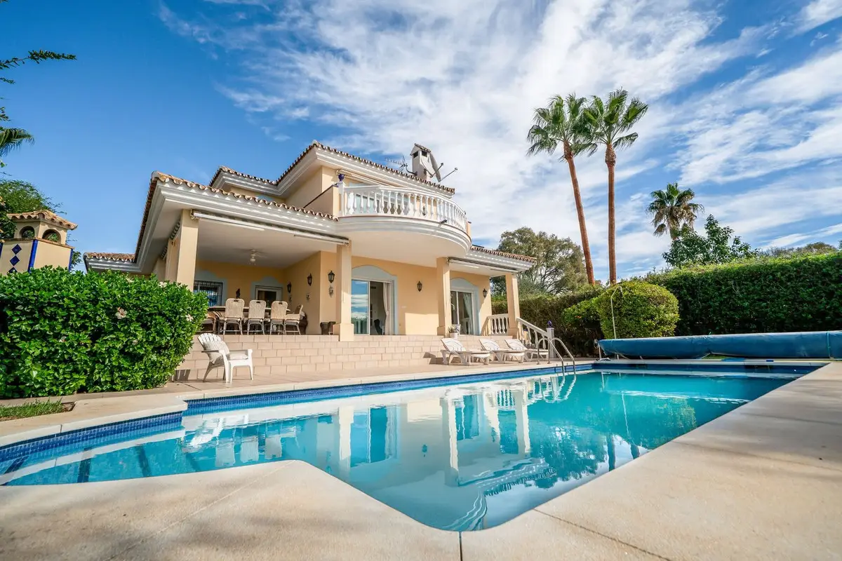 Detached Villa for sale in Benalmadena Costa — photo 1