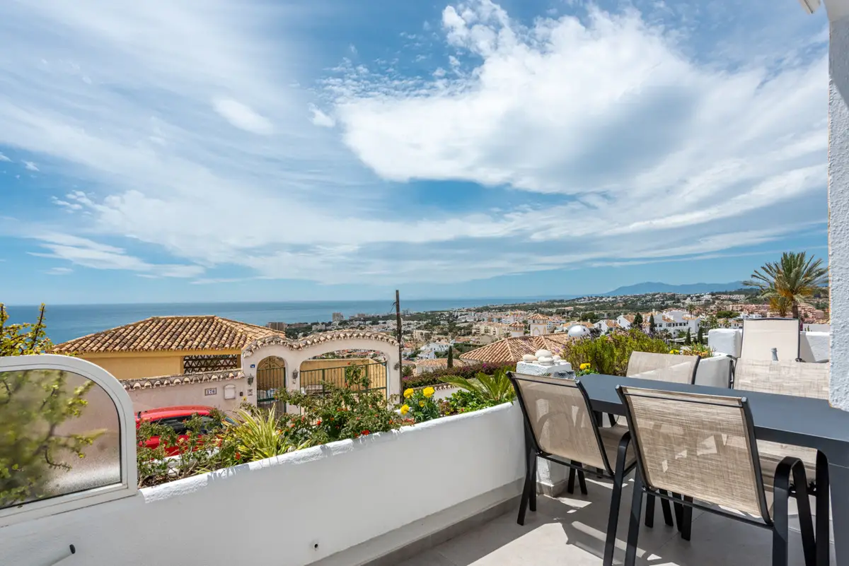 Middle Floor Apartment for sale in Riviera del Sol — photo 1