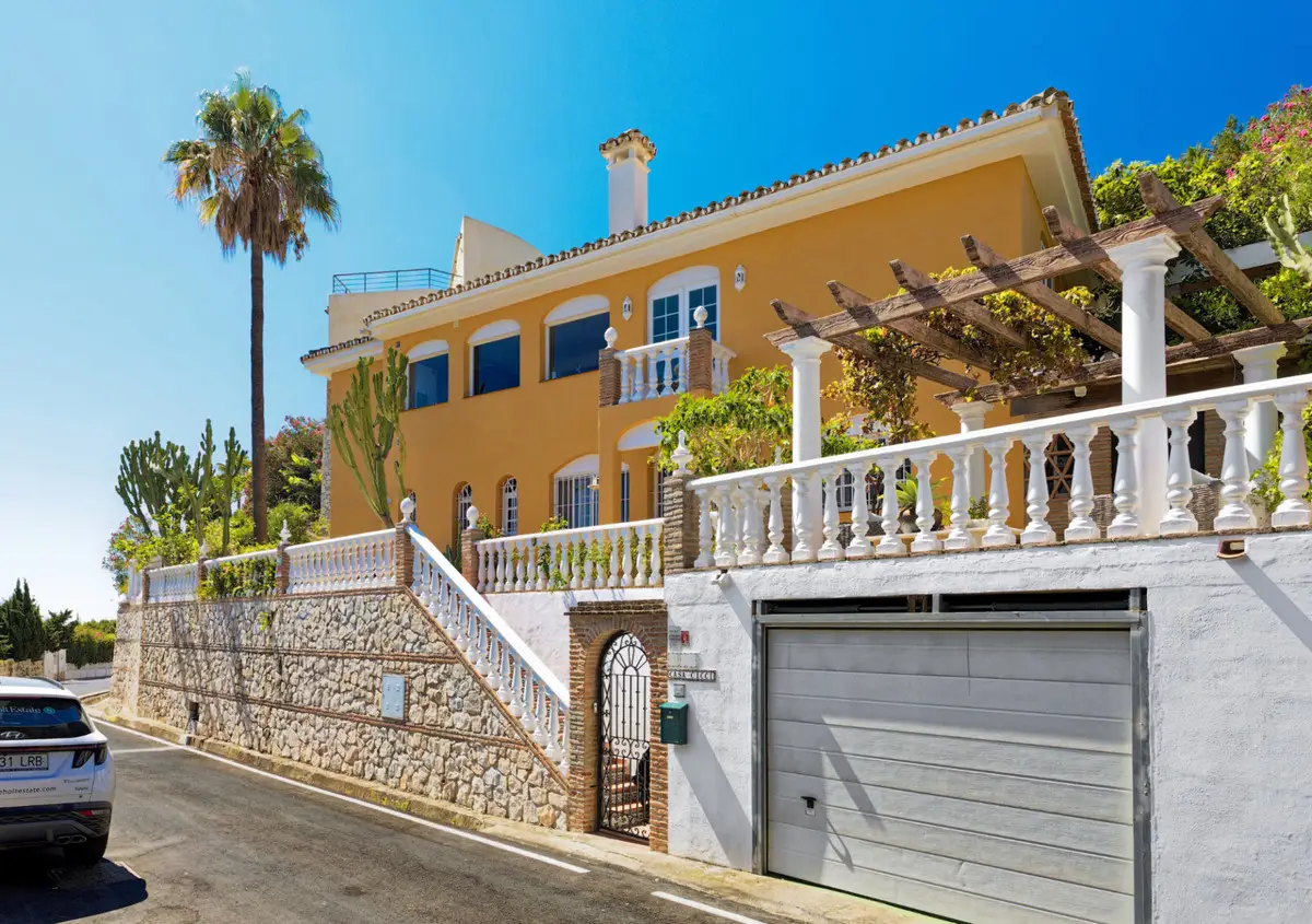 Detached Villa for sale in Torremuelle — photo 1