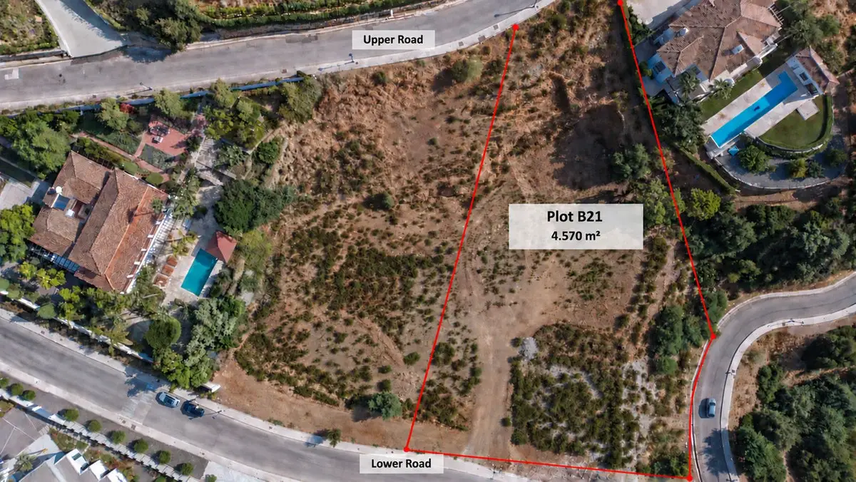 Residential Plot for sale in Benahavís — photo 1