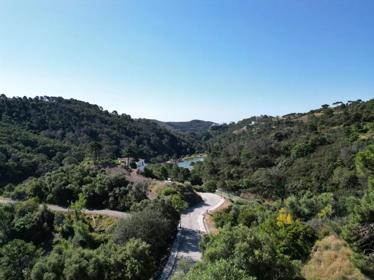 Residential Plot for sale in Benahavís — photo 1