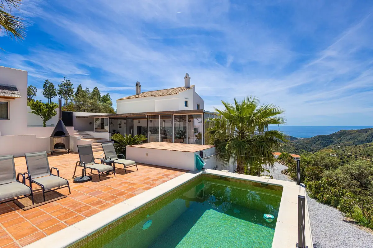 Detached Villa for sale in Cómpeta — photo 1
