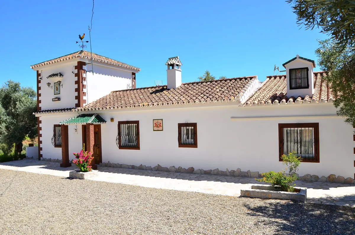 Detached Villa for sale in Alora — photo 1