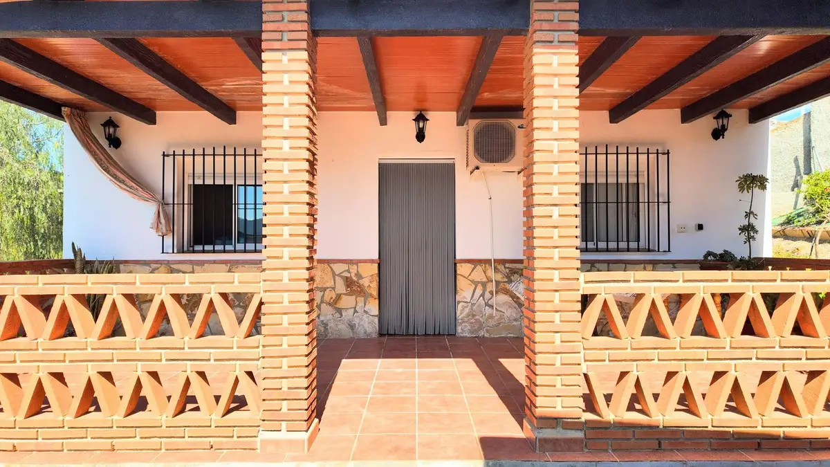 Finca - Cortijo for sale in Pizarra — photo 1