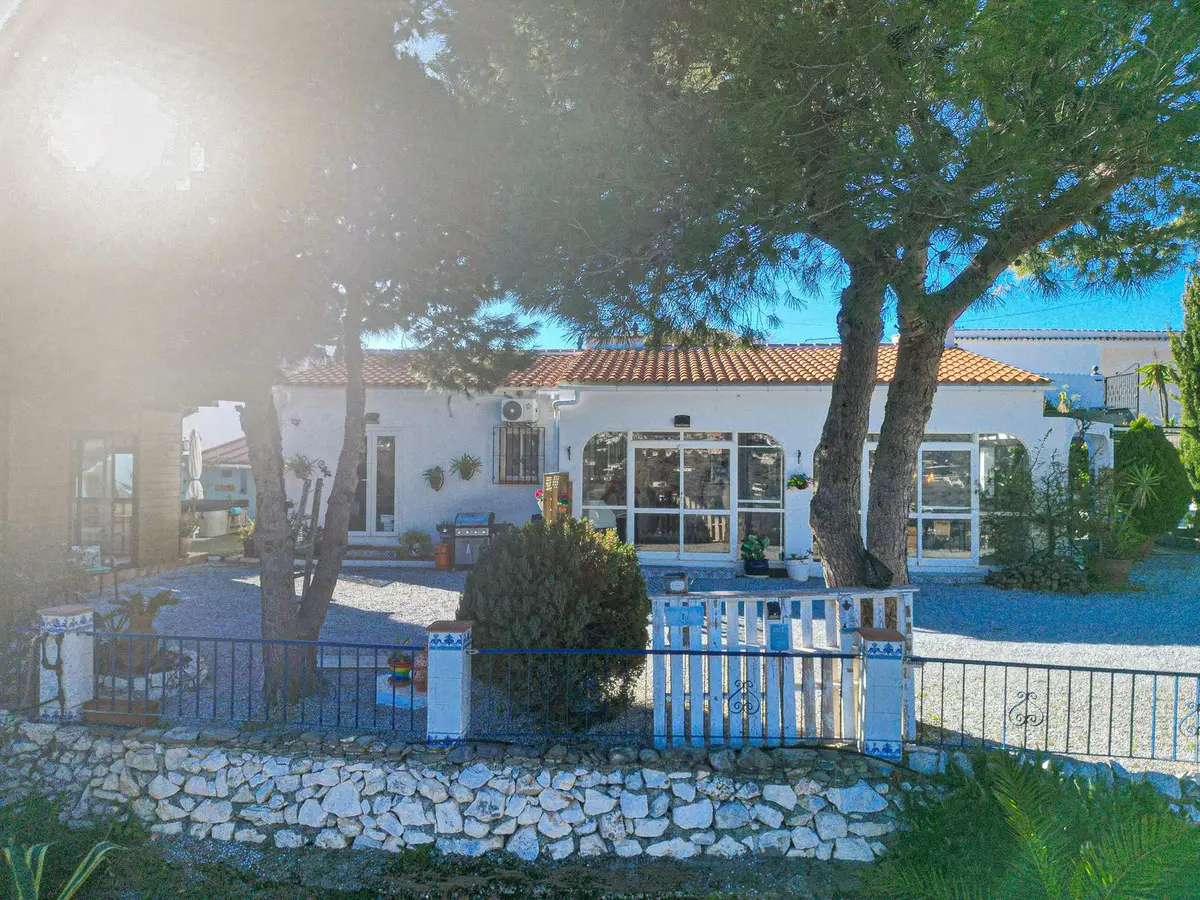 Detached Villa for sale in Cómpeta — photo 1