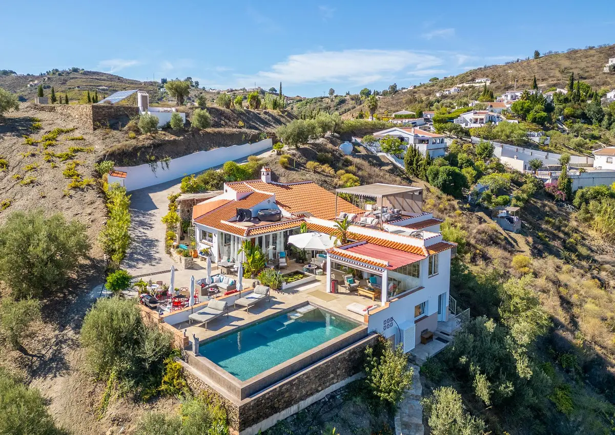 Detached Villa for sale in Cómpeta — photo 1