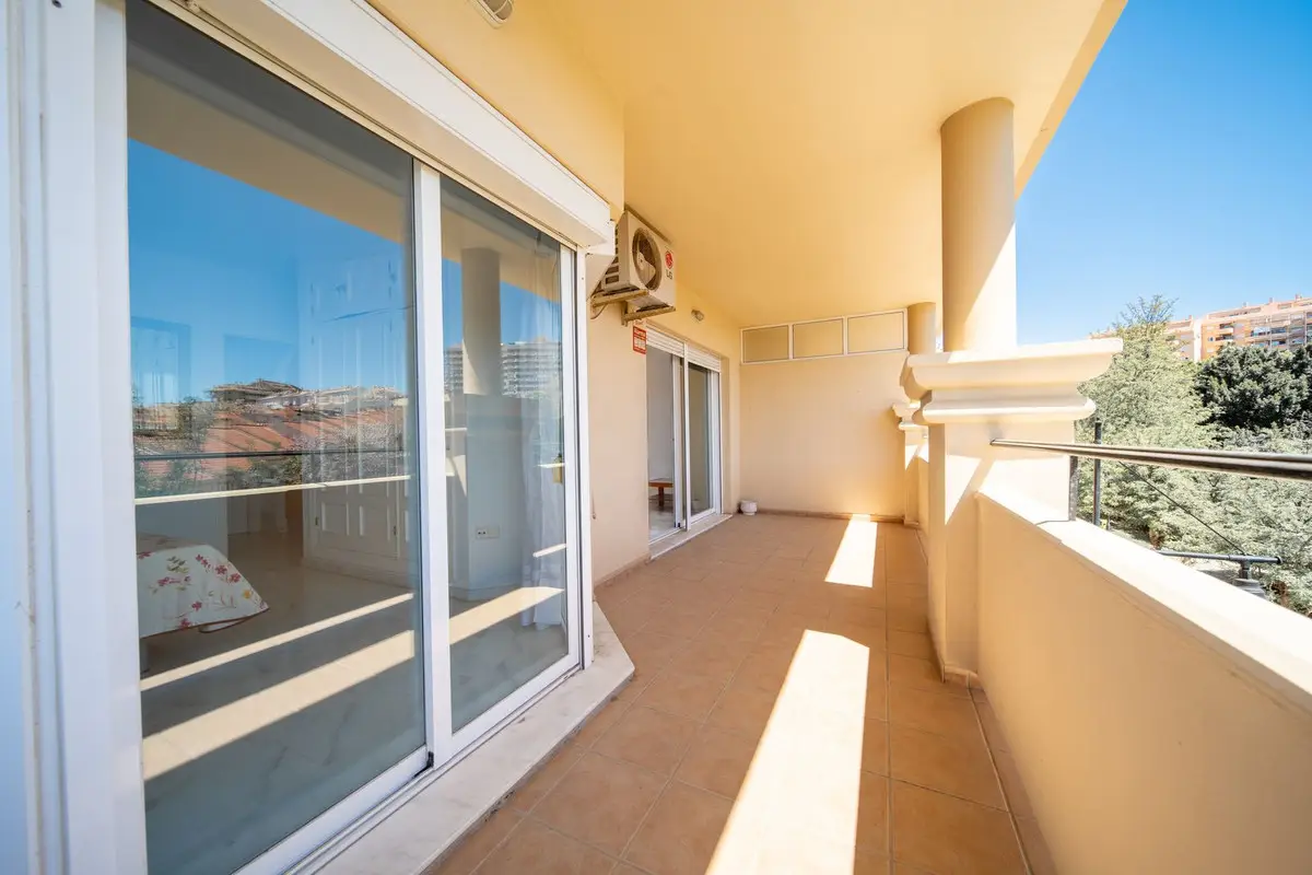 Middle Floor Apartment for sale in Los Pacos — photo 1