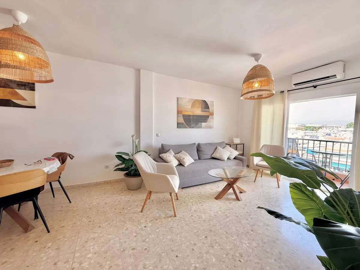 Penthouse for sale in Fuengirola — photo 1