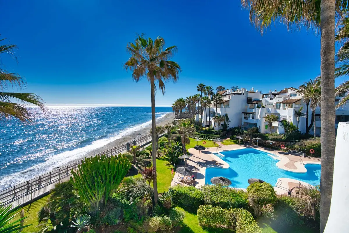 Penthouse Duplex for sale in Puerto Banús — photo 1