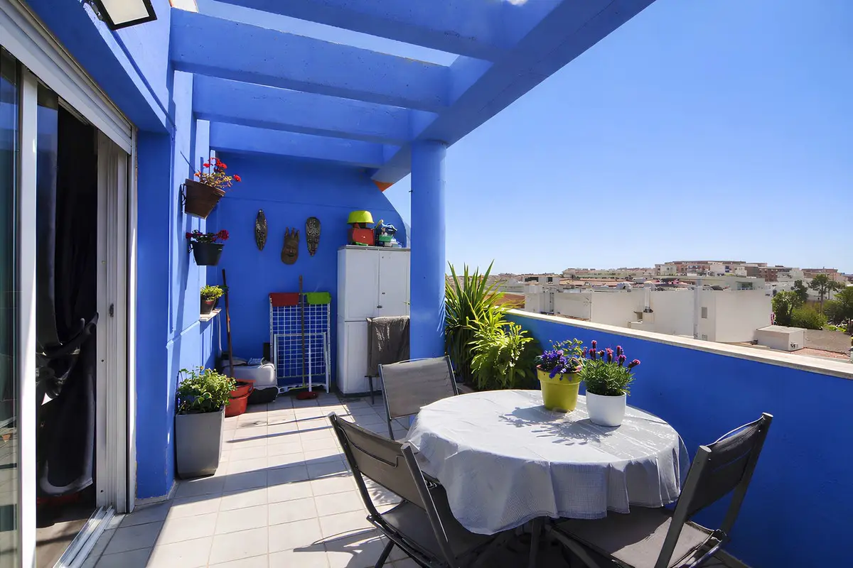 Top Floor Apartment for sale in Fuengirola — photo 1