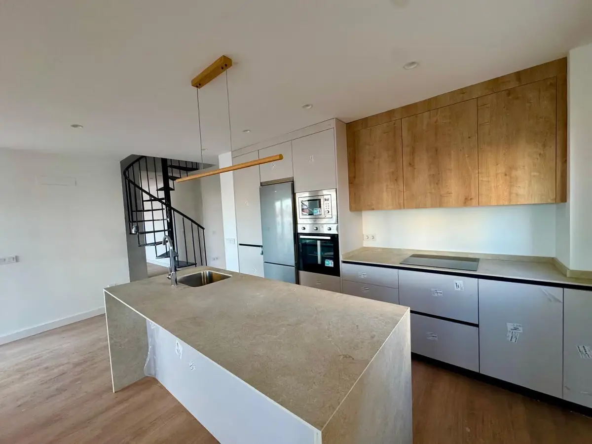 Duplex for sale in Torremolinos — photo 1