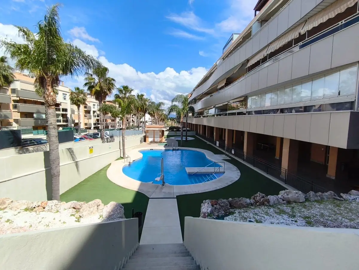 Middle Floor Apartment for sale in Torremolinos — photo 1