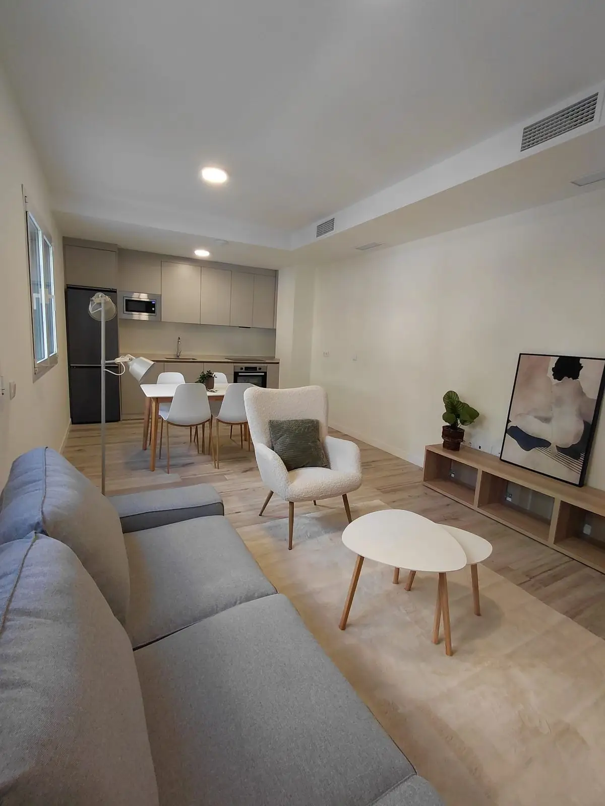 Ground Floor Studio for sale in Málaga — photo 1