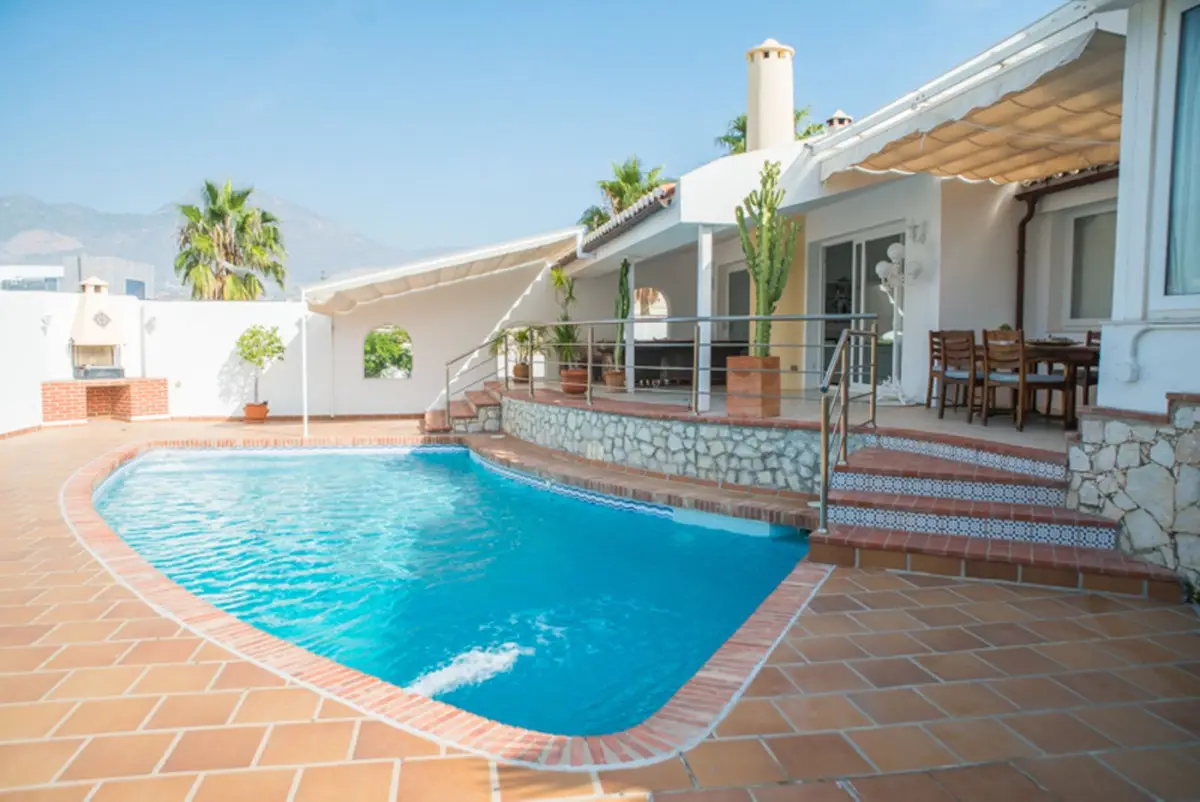 Detached Villa for sale in Benalmadena — photo 1
