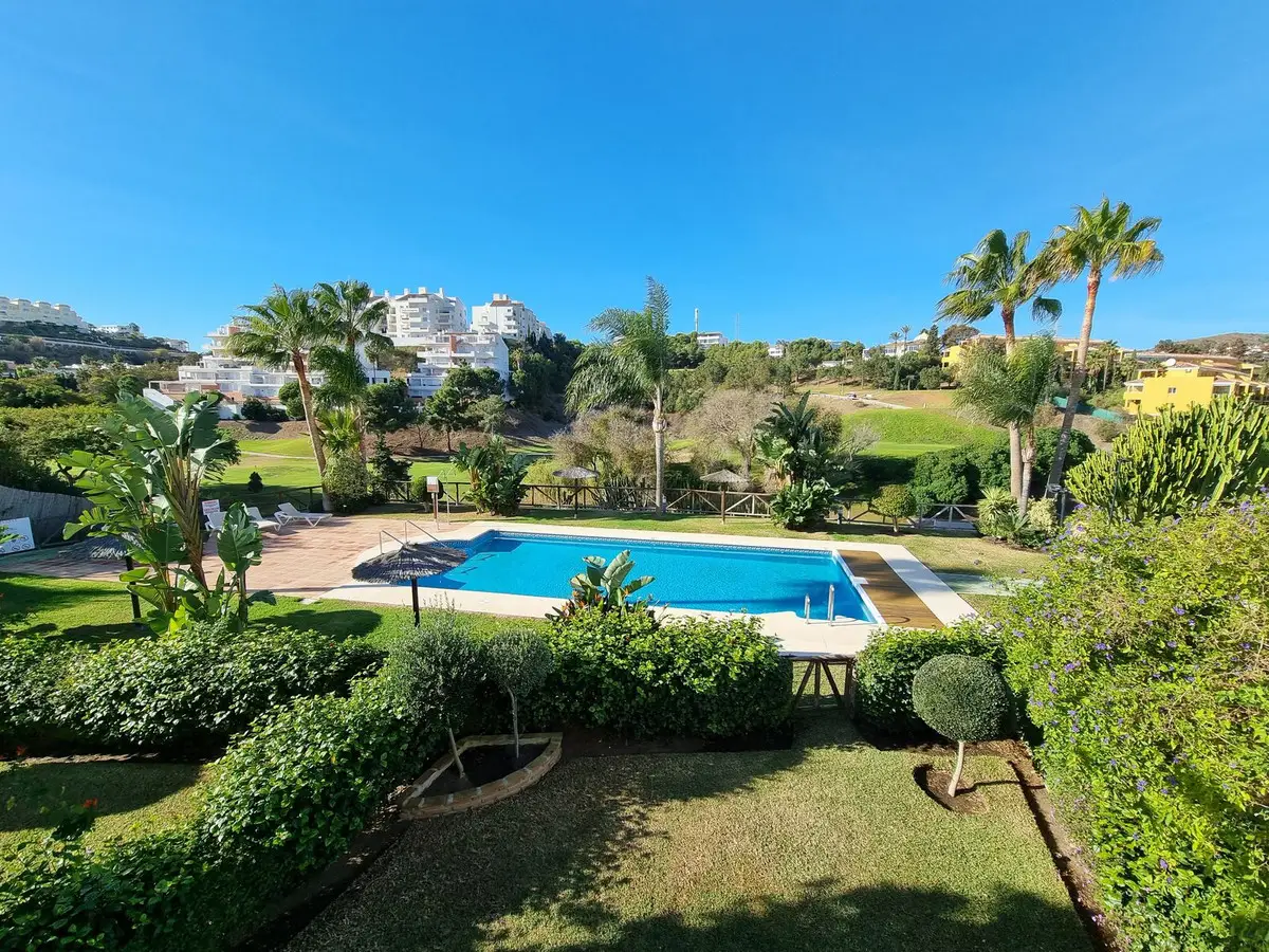 Townhouse for sale in Miraflores — photo 1