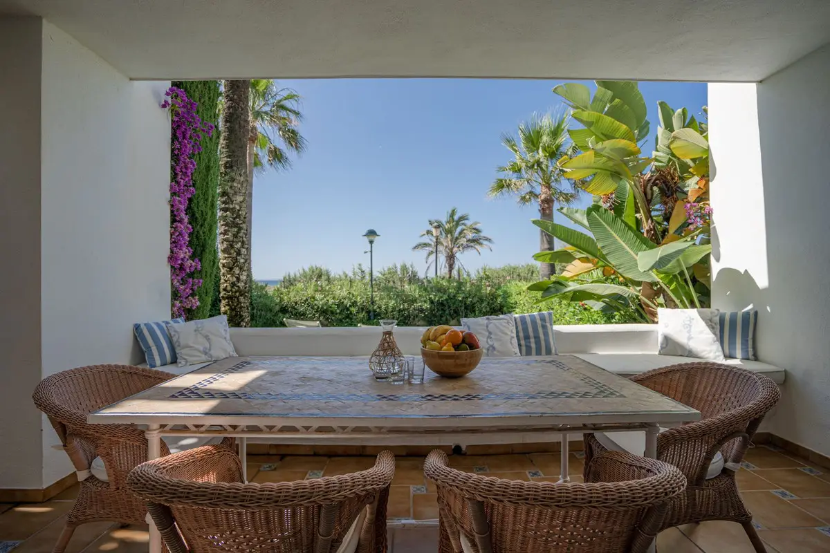 Ground Floor Apartment for sale in Marbella — photo 1