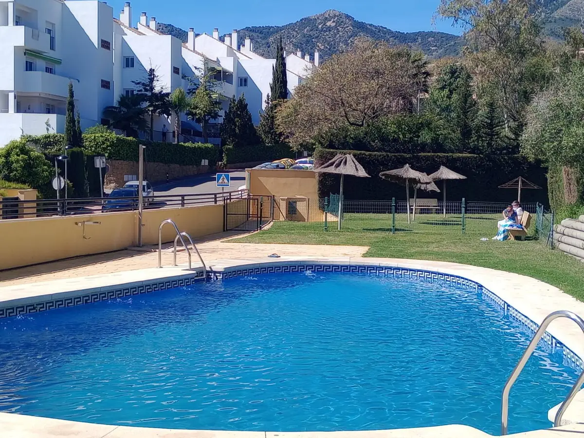 Middle Floor Apartment for sale in Benalmadena — photo 1
