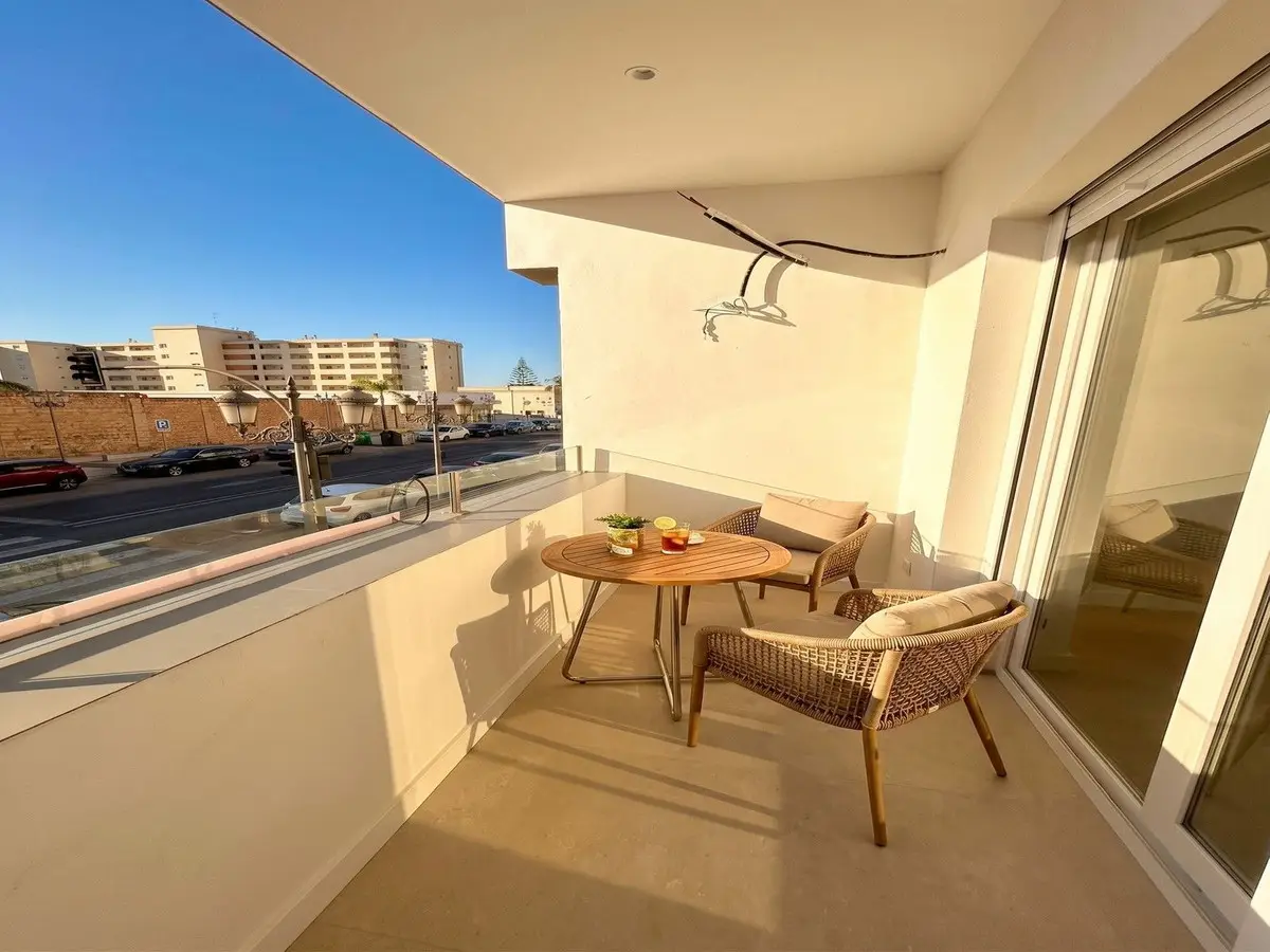 Middle Floor Apartment for sale in Torremolinos — photo 1