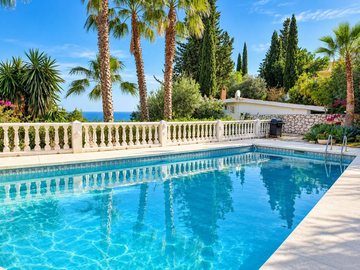 Detached Villa for sale in Mijas — photo 1