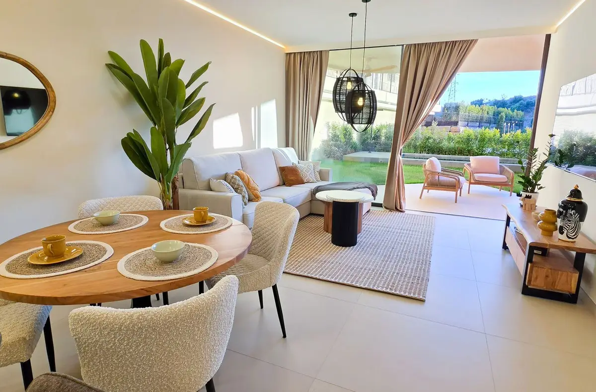 Ground Floor Apartment for sale in Higueron — photo 1