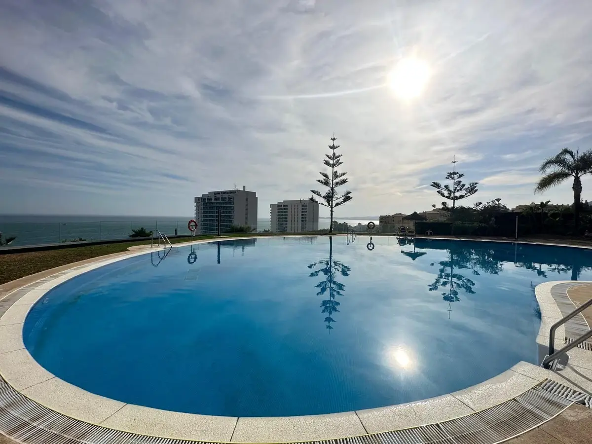 Dom szeregowy na sprzedaż w Benalmadena Costa — zdjęcie 1