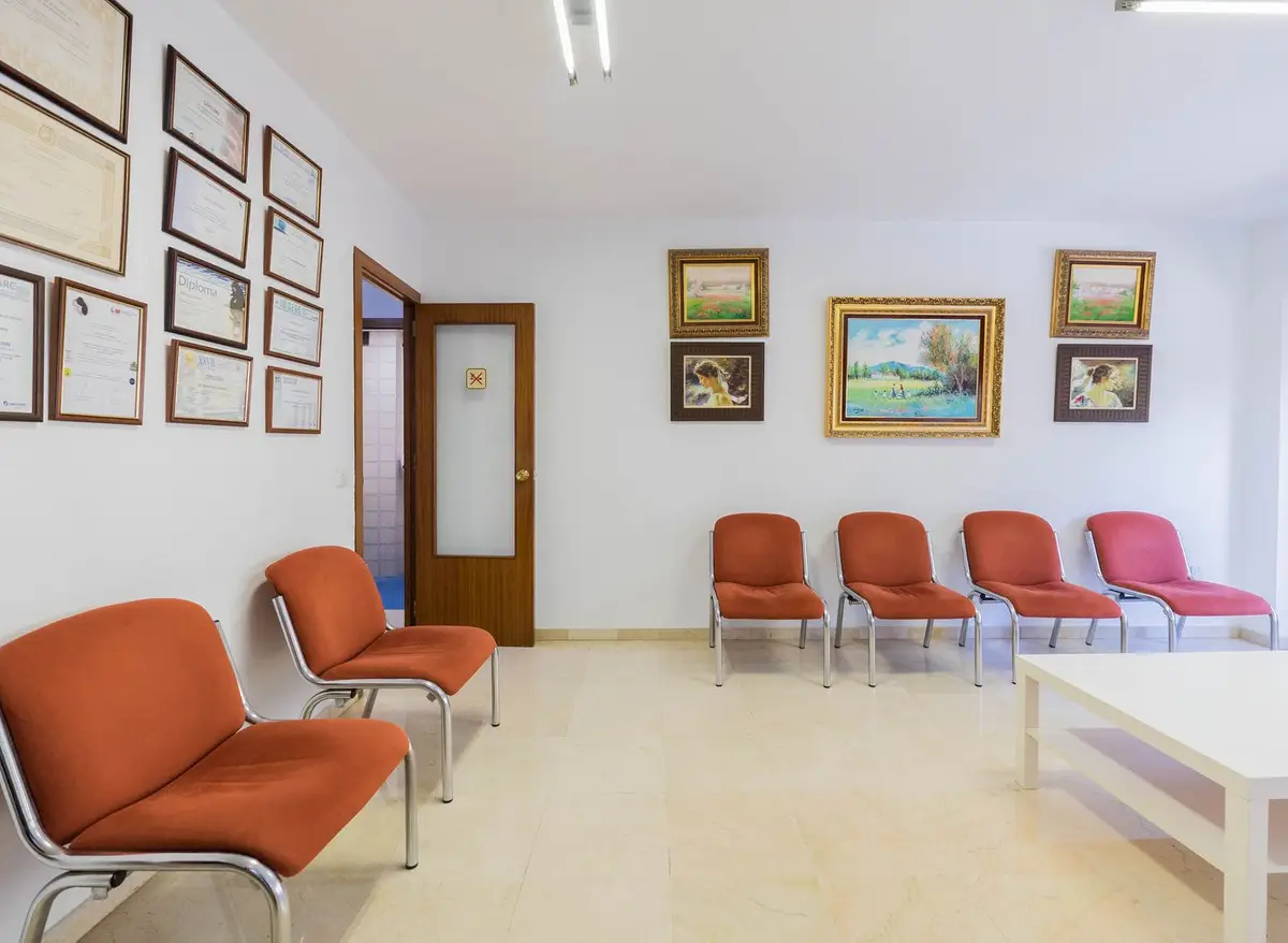 Middle Floor Apartment for sale in Fuengirola — photo 1