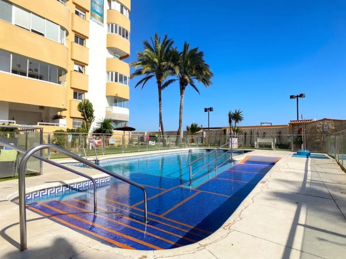 Ground Floor Apartment for sale in Fuengirola — photo 1
