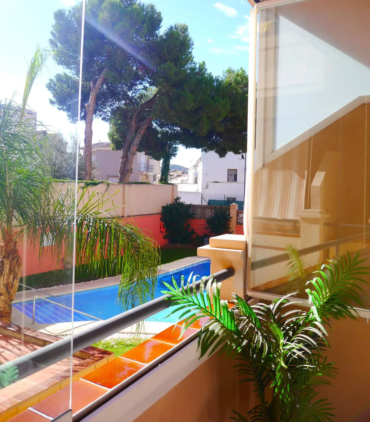 Middle Floor Apartment for sale in Fuengirola — photo 1