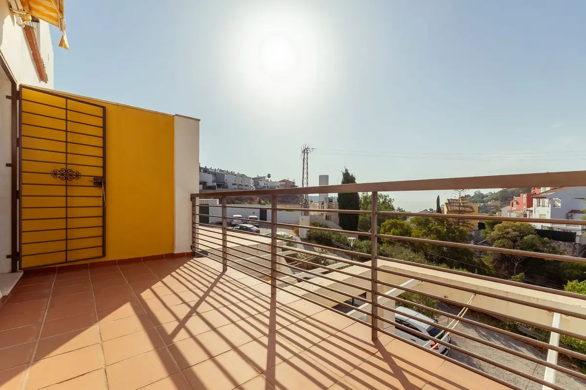 Townhouse for sale in Málaga Centro — photo 1