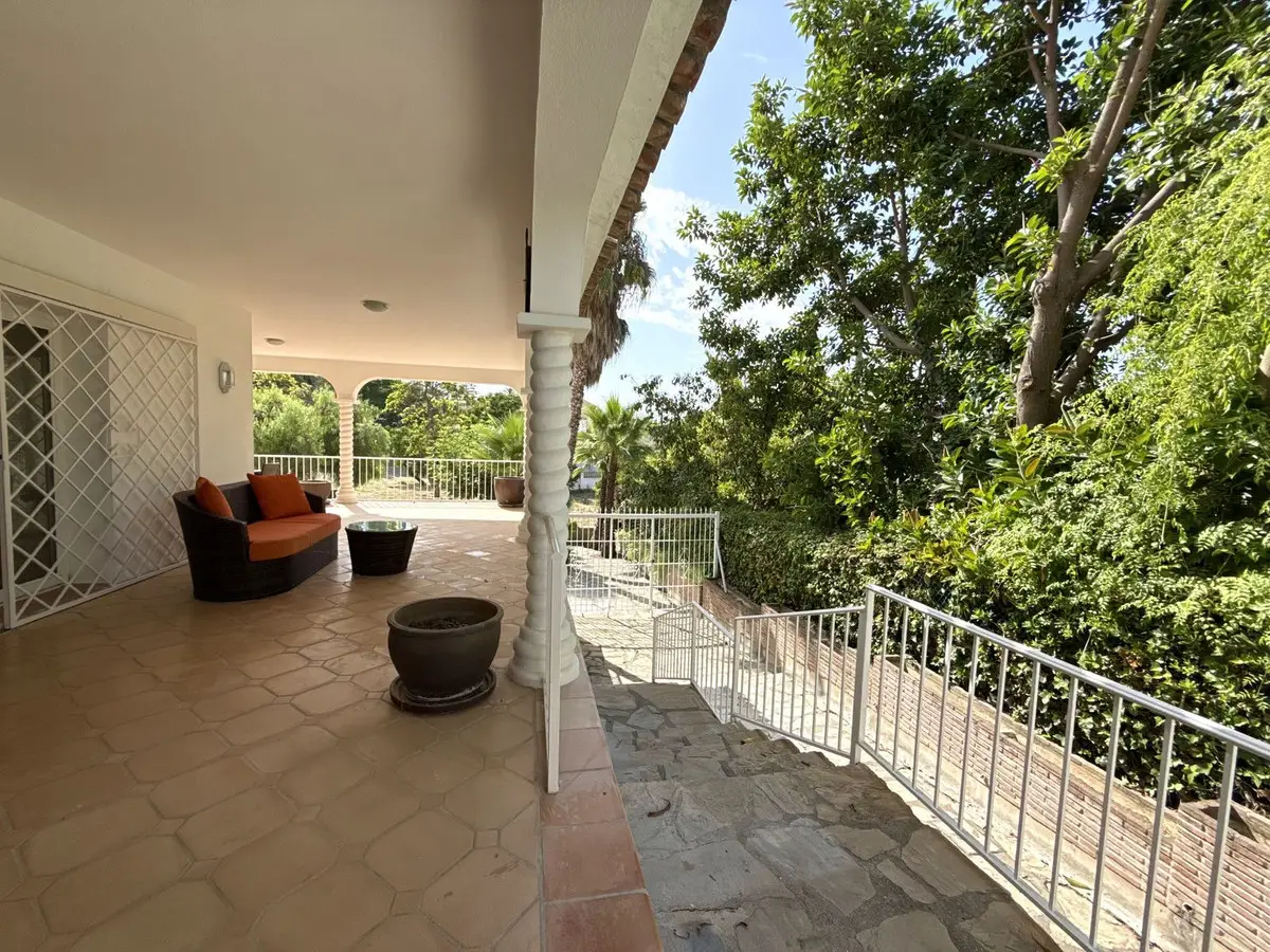 Semi-Detached House for sale in San Pedro de Alcántara — photo 1