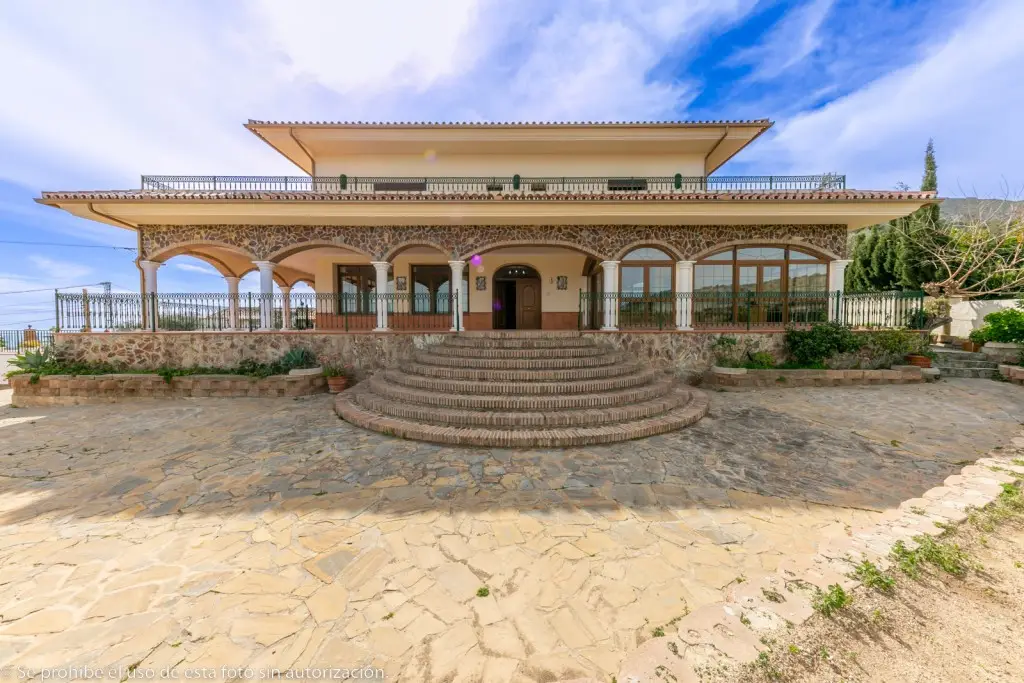 Detached Villa for sale in Churriana — photo 1