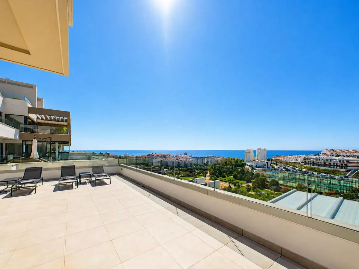 Ground Floor Apartment for sale in Estepona — photo 1