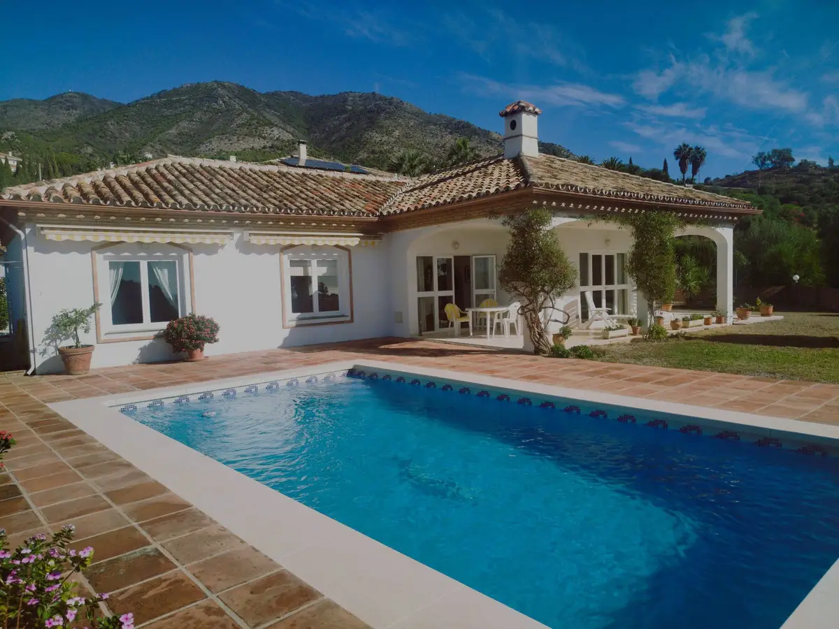 Detached Villa for sale in Mijas — photo 1
