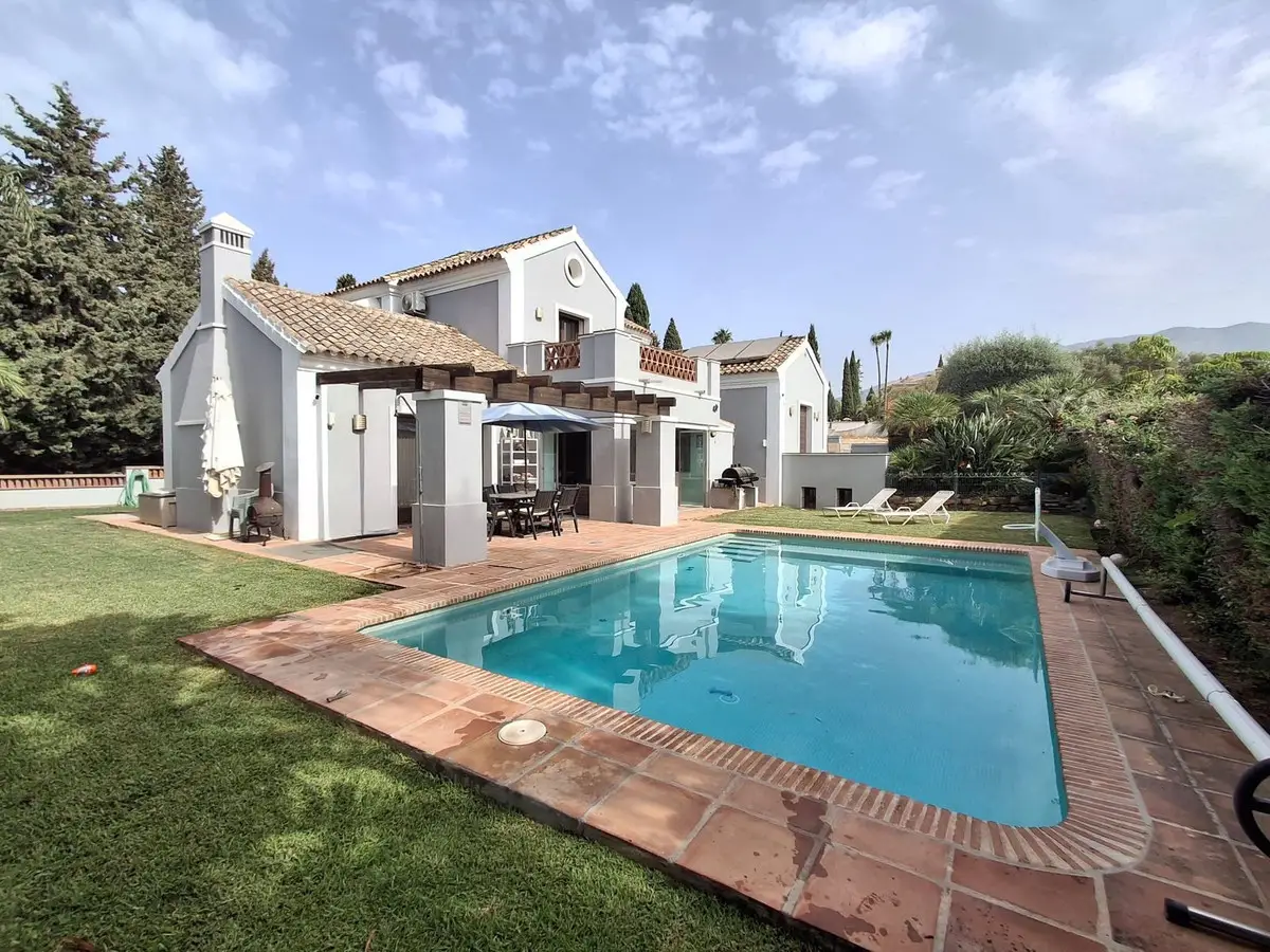Detached Villa for sale in Mijas Golf — photo 1