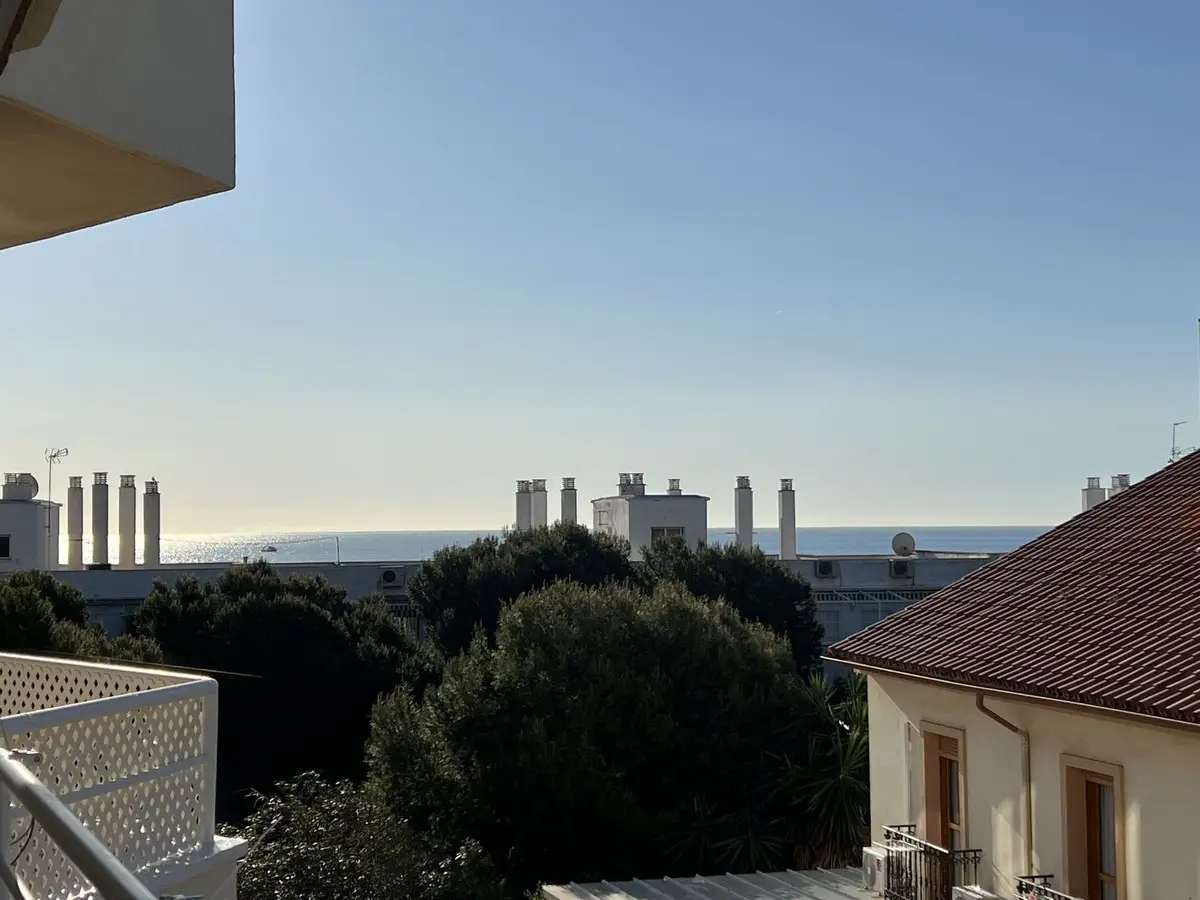 Middle Floor Apartment for sale in Torremolinos — photo 1