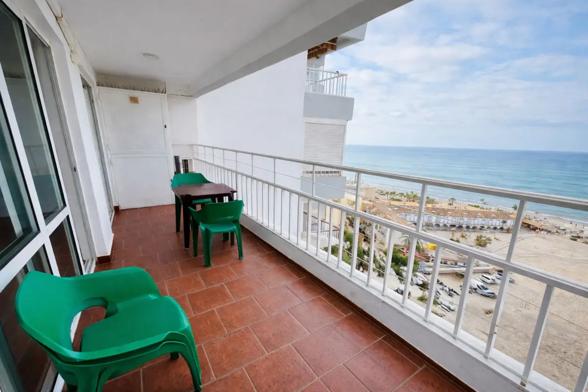 Middle Floor Apartment for sale in Benalmadena — photo 1