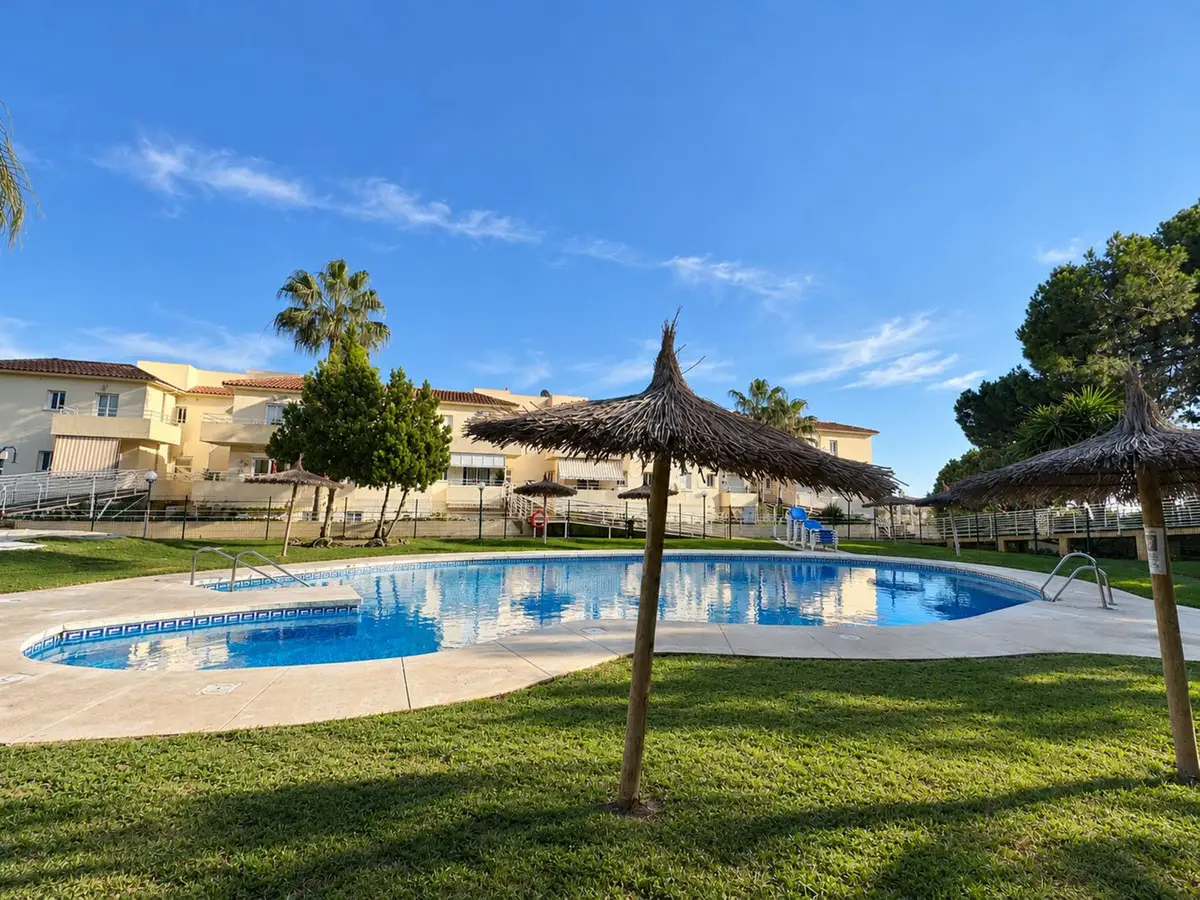 Middle Floor Apartment for sale in Riviera del Sol — photo 1
