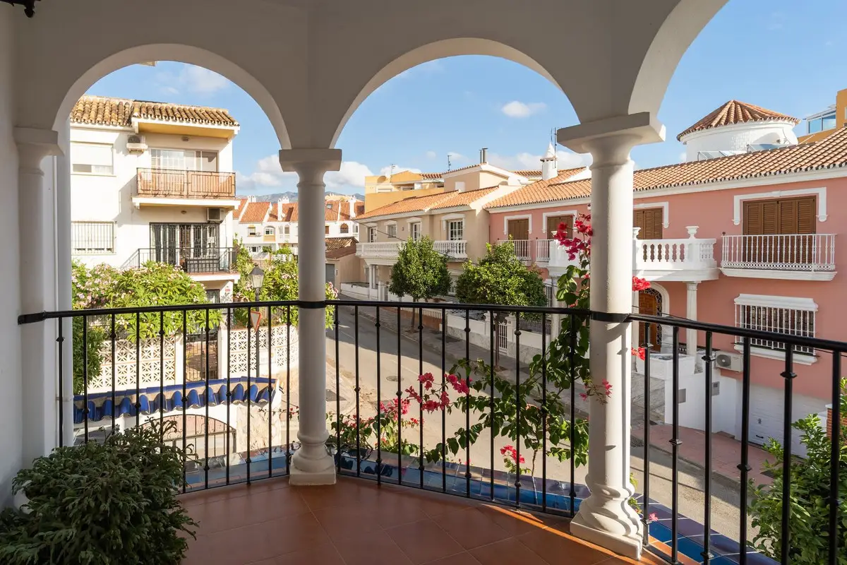 Detached Villa for sale in Fuengirola — photo 1