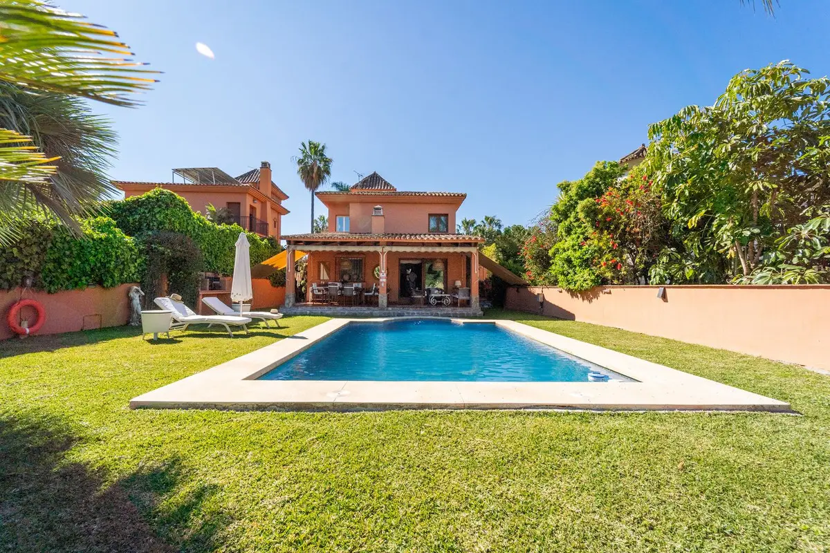 Detached Villa for sale in Mijas Costa — photo 1
