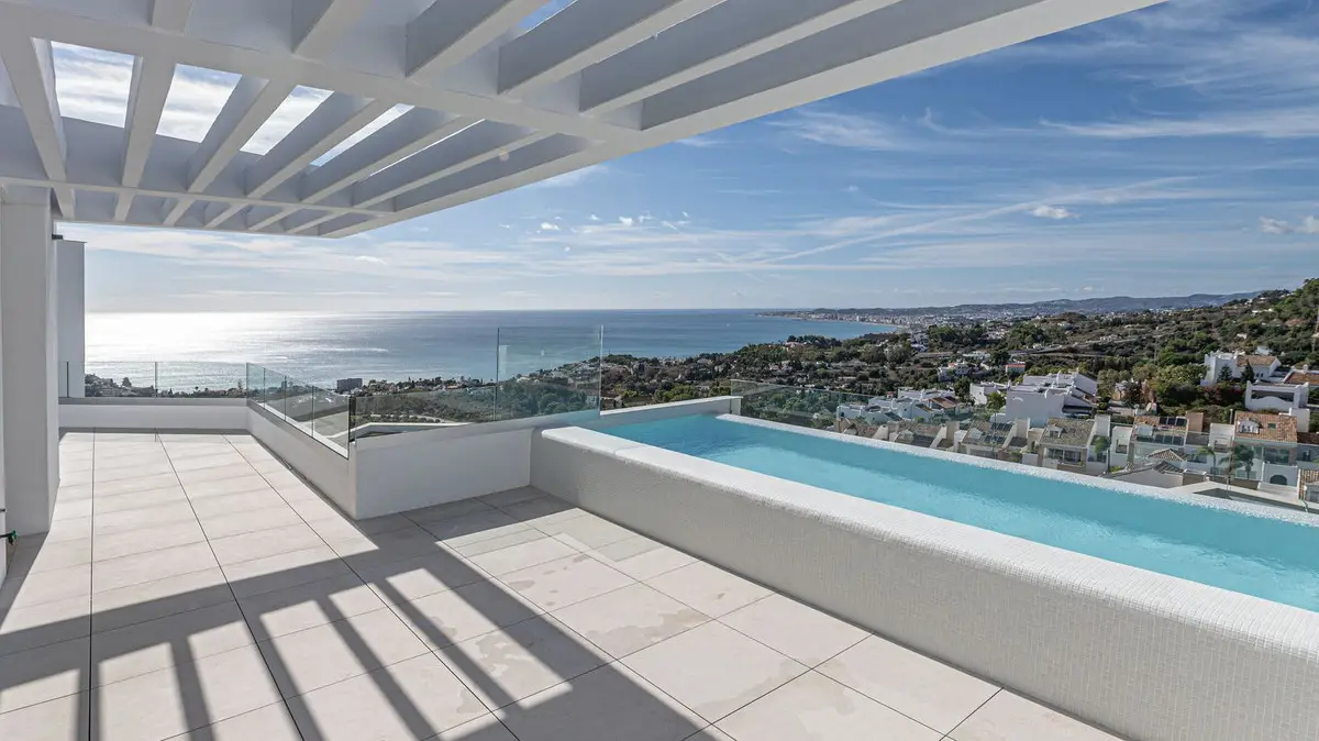 Detached Villa for sale in Benalmadena — photo 1