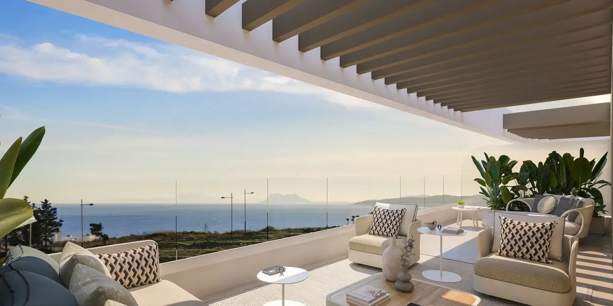 Middle Floor Apartment for sale in Estepona — photo 1